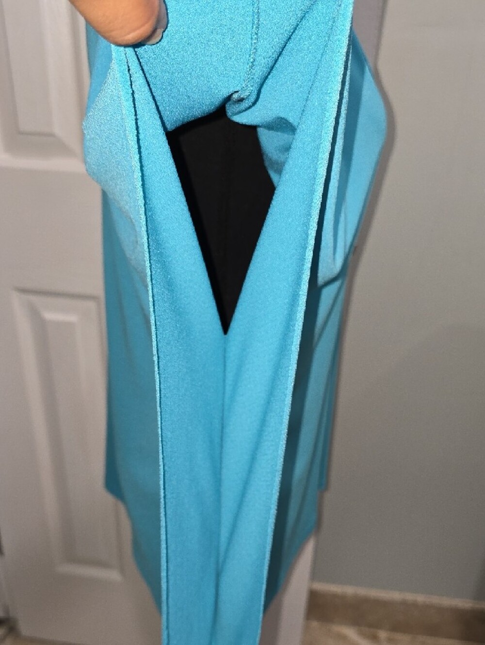 Classic V-Neck Turquoise Top Size XL - Picture 10 of 11